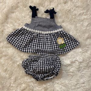 VINTAGE BABY DRESS FOR A 6 MONTH OLD BY VITAMINS BABY 🍼